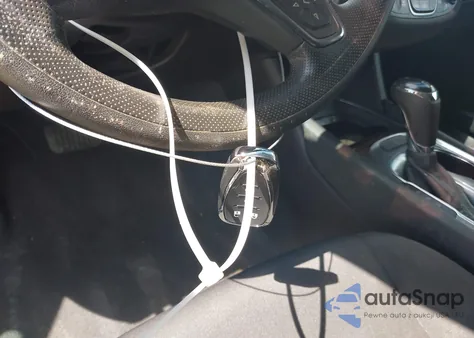 2019 Chevrolet Malibu Lt из США, поврежденный, VIN 1G1ZD5ST8KF116023